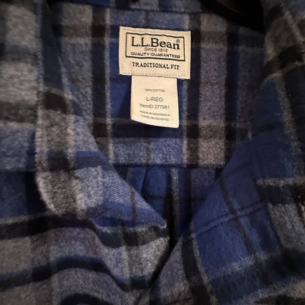 L.L. Bean - Picture 4 of 4